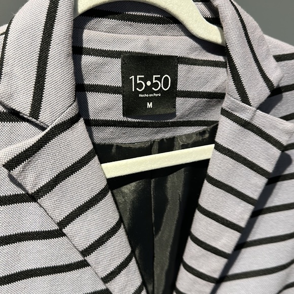 Purple black striped blazer size Medium - Picture 4 of 5